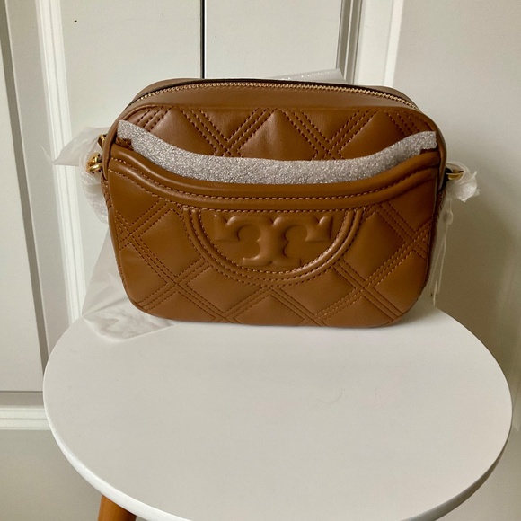 Tory Burch Fleming Soft Camera Bag, NWT - Picture 2 of 7